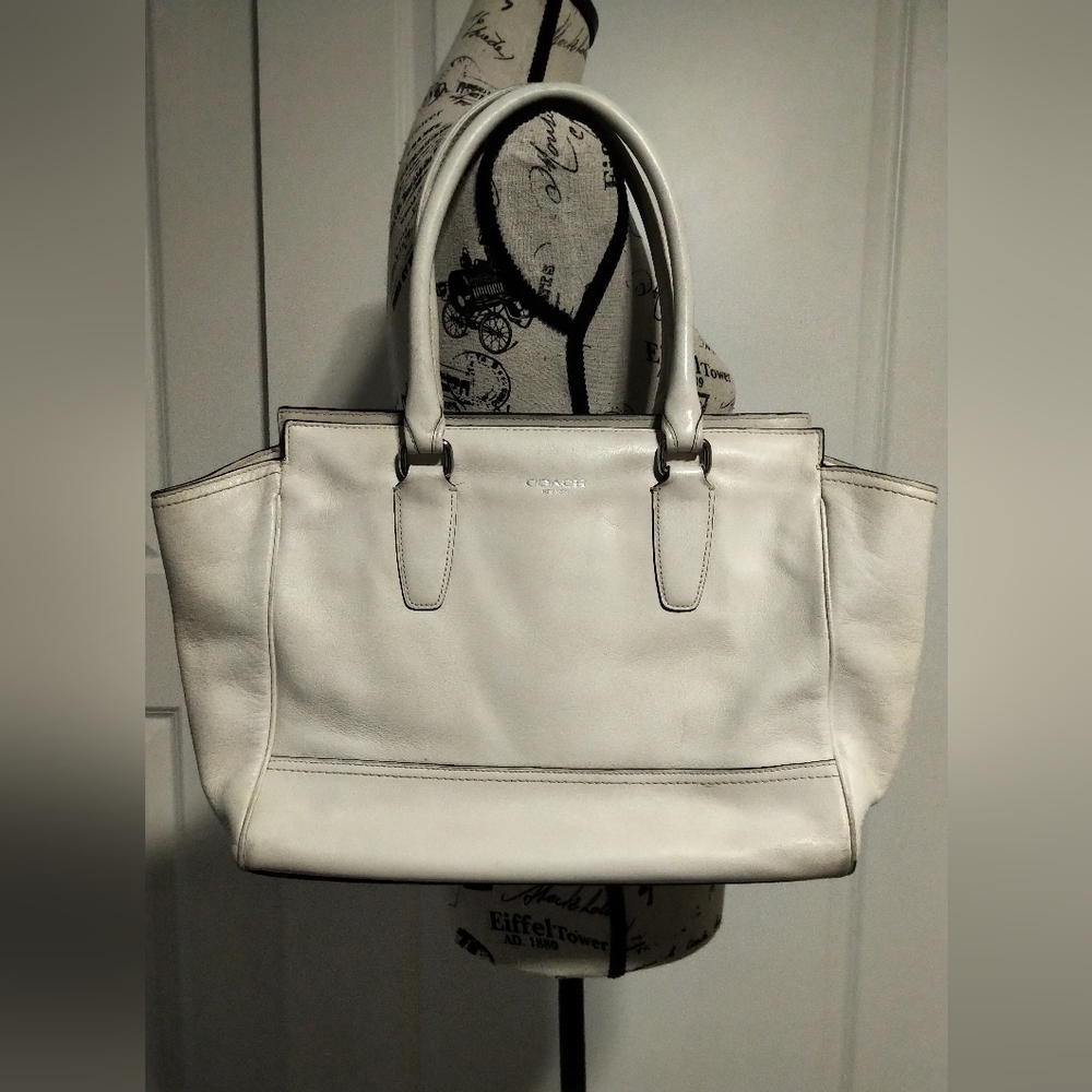 Authentic Coach Vintage Legacy Candace Carryall Purse - 19890